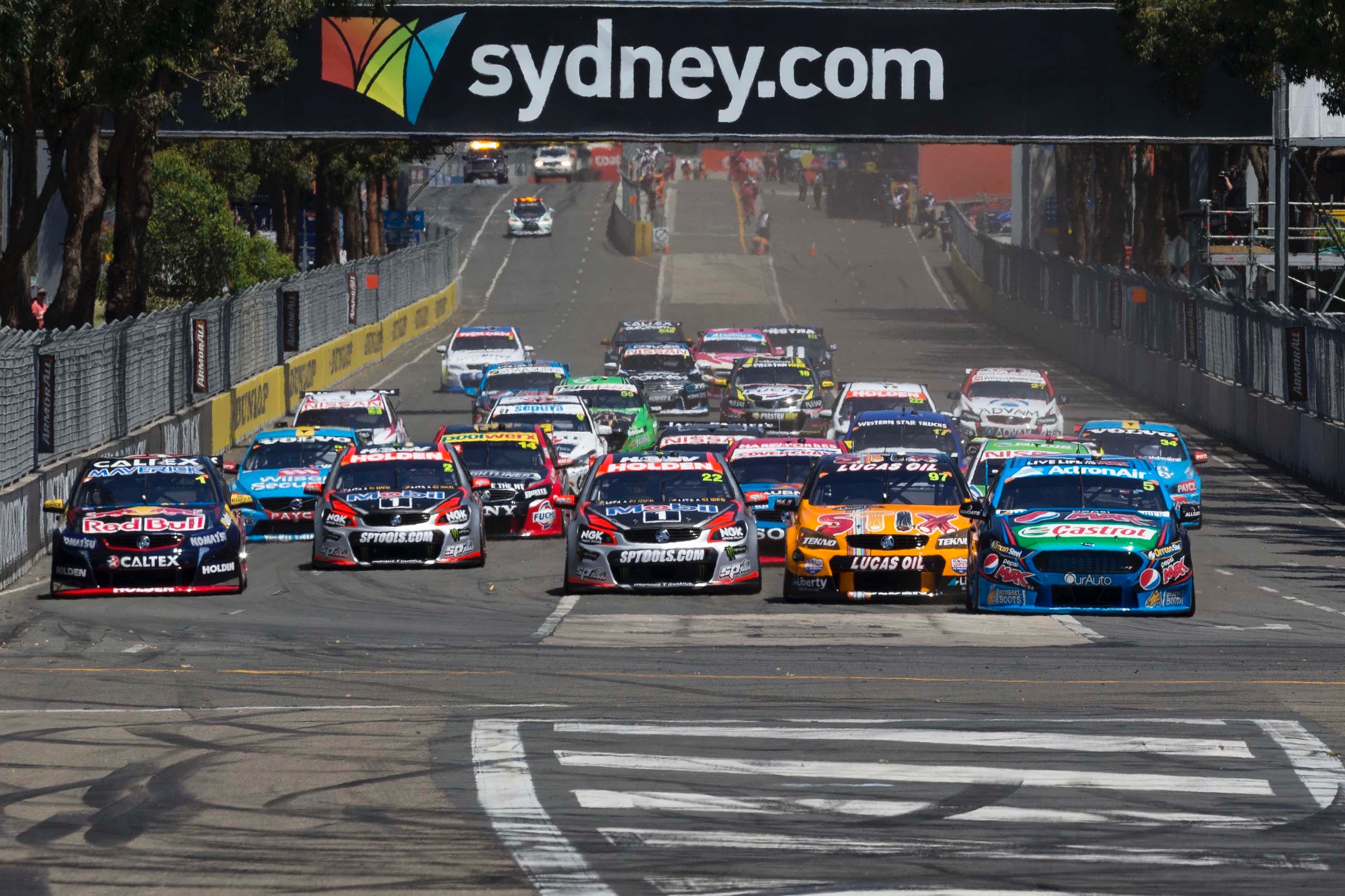 Coates Hire Sydney 500 finale for Sydney Olympic Park Supercars