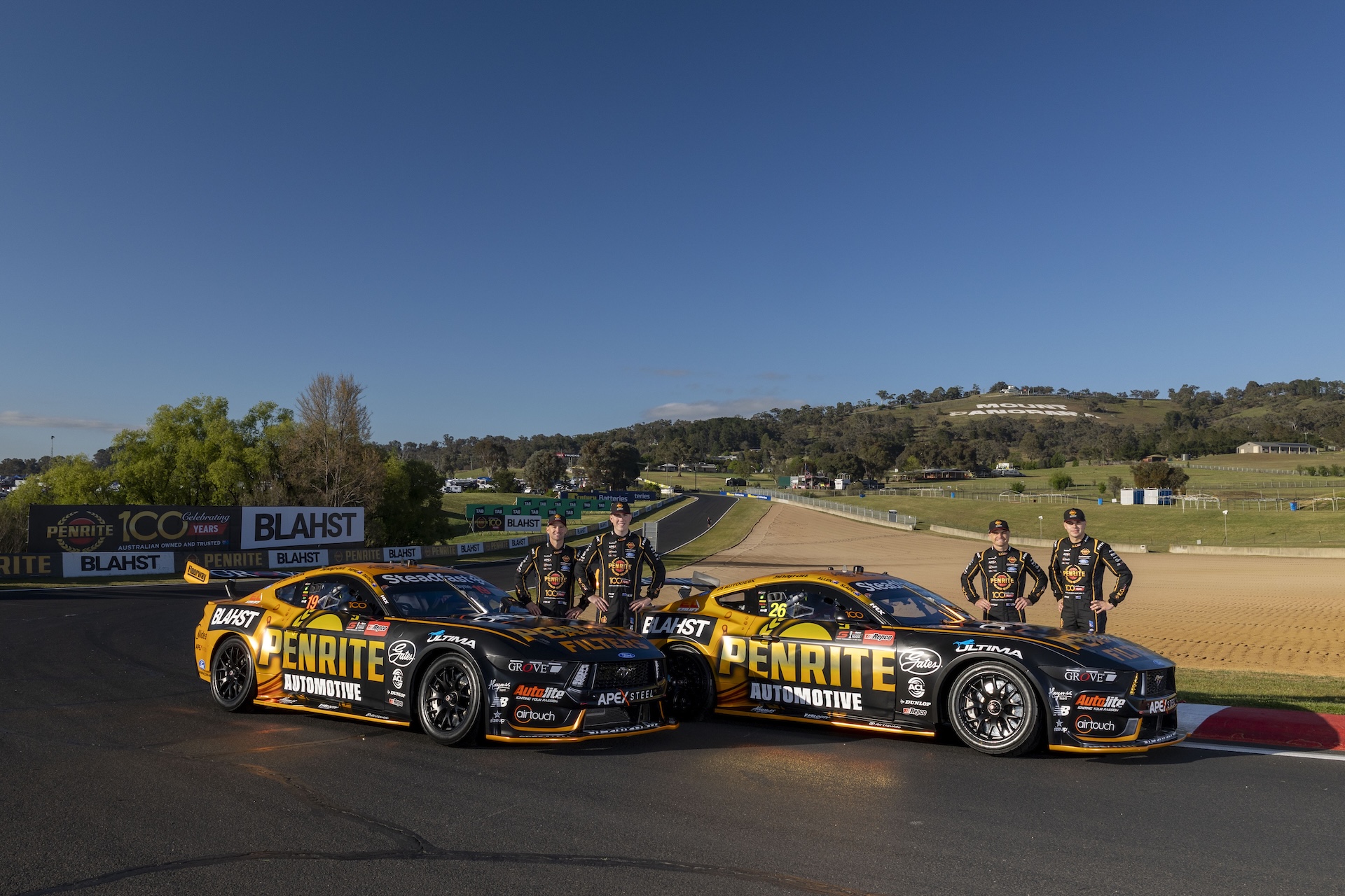 Penrite Racing Penrite Racing goes gold for Bathurst defence | Supercars