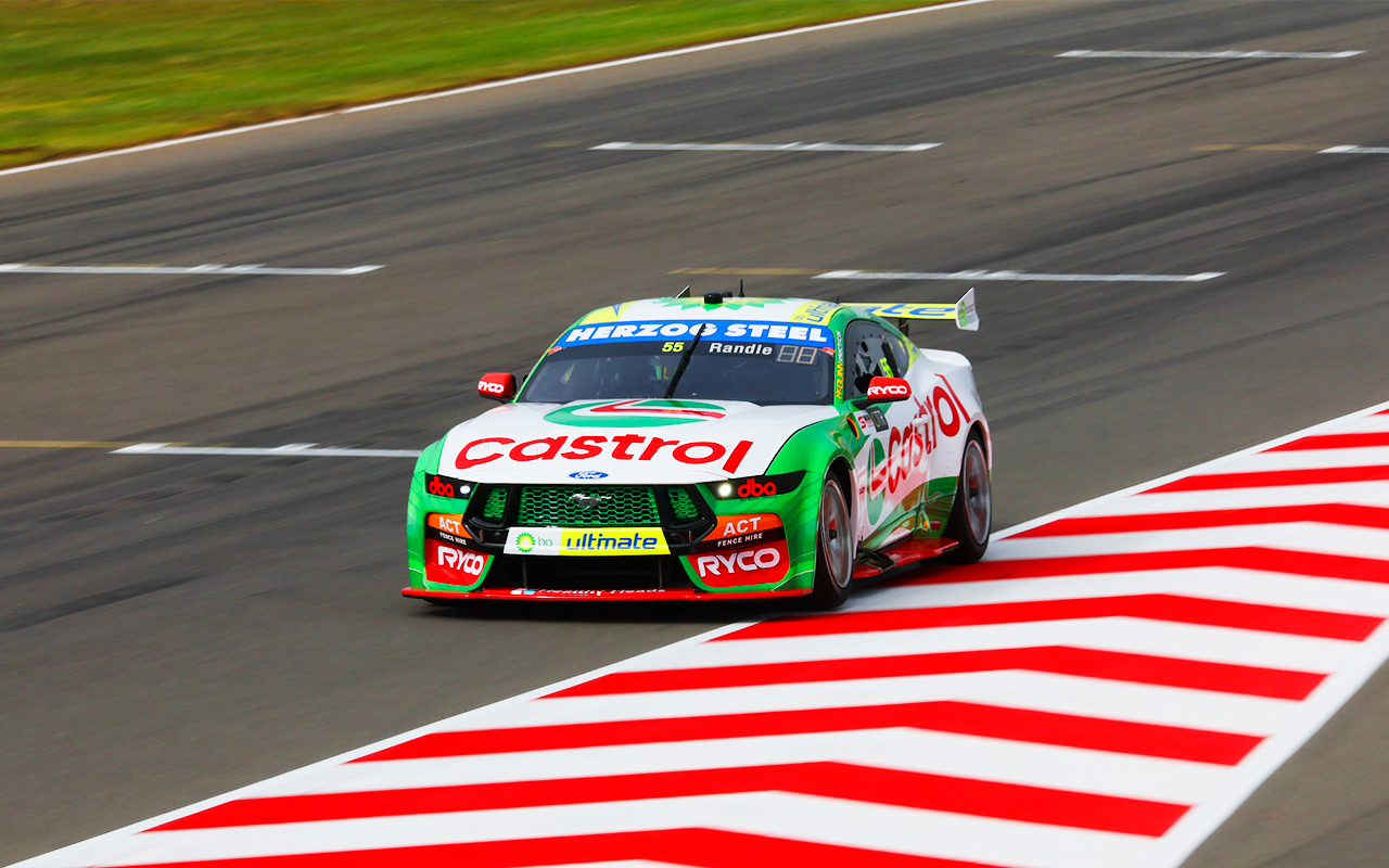 Randle leads Ford top five, more issues for SVG | Supercars