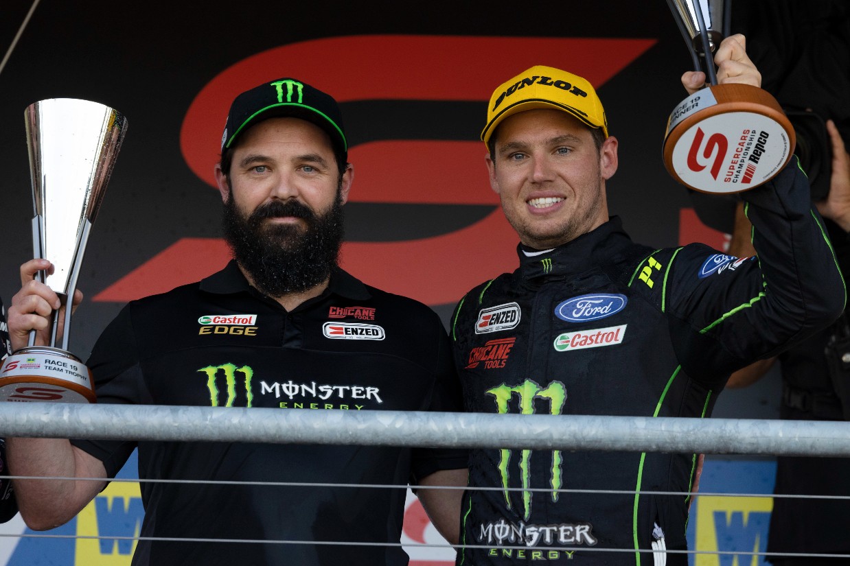 Waters helps Tickford to another six-year winning first | Supercars