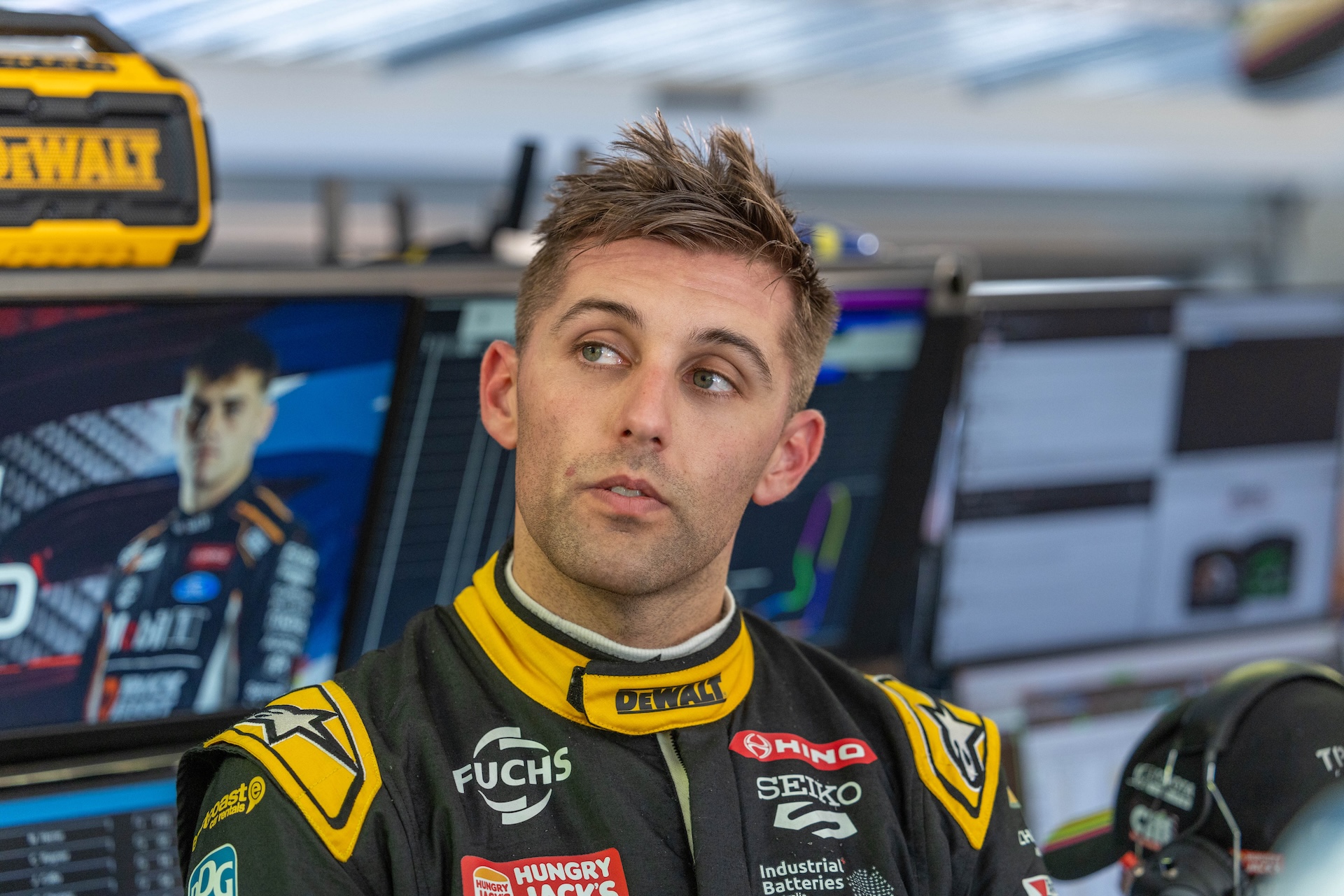 Team 18 'gutted' over late De Pasquale issue | Supercars