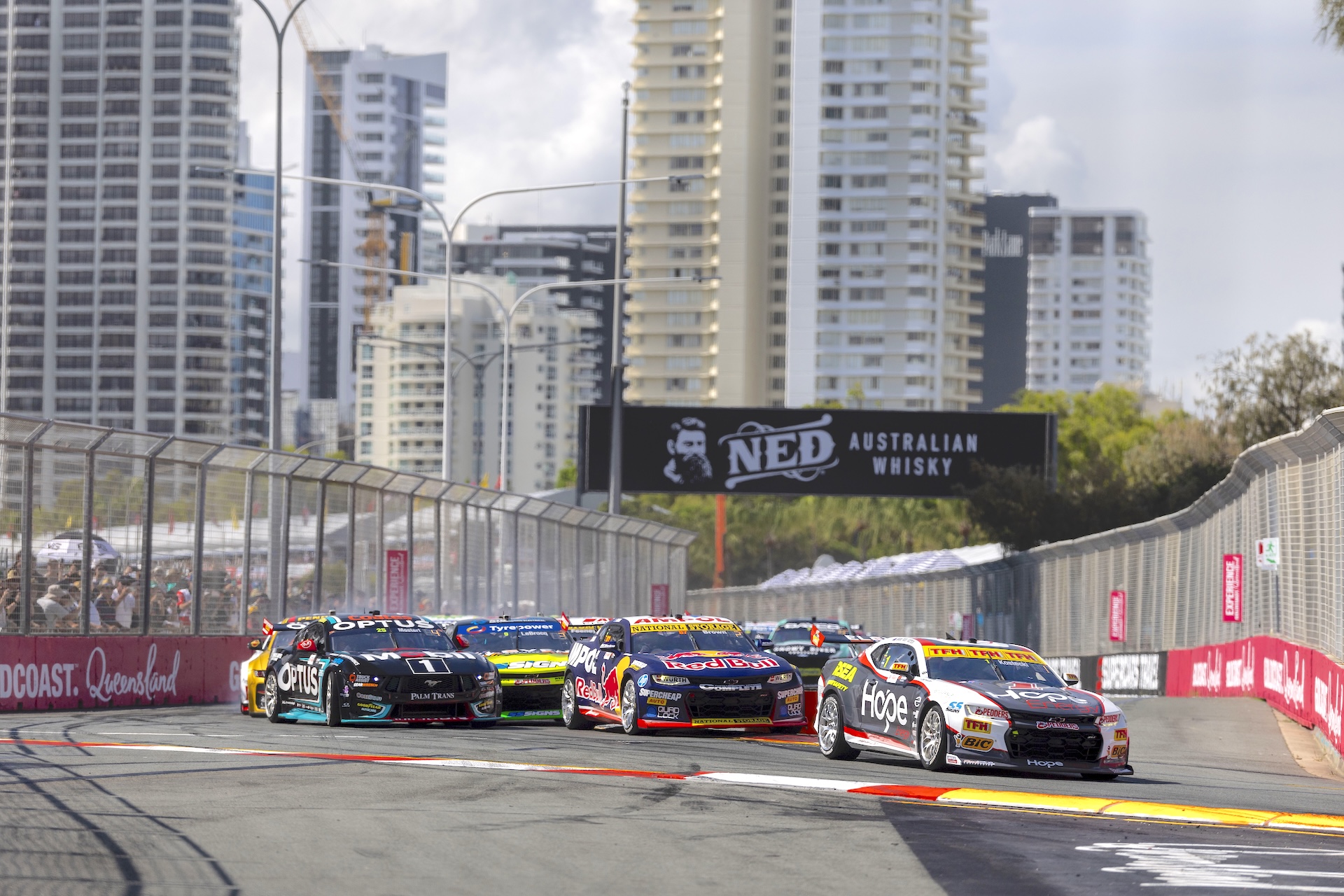 Track build underway for 2025 Boost Mobile Gold Coast 500 | Supercars