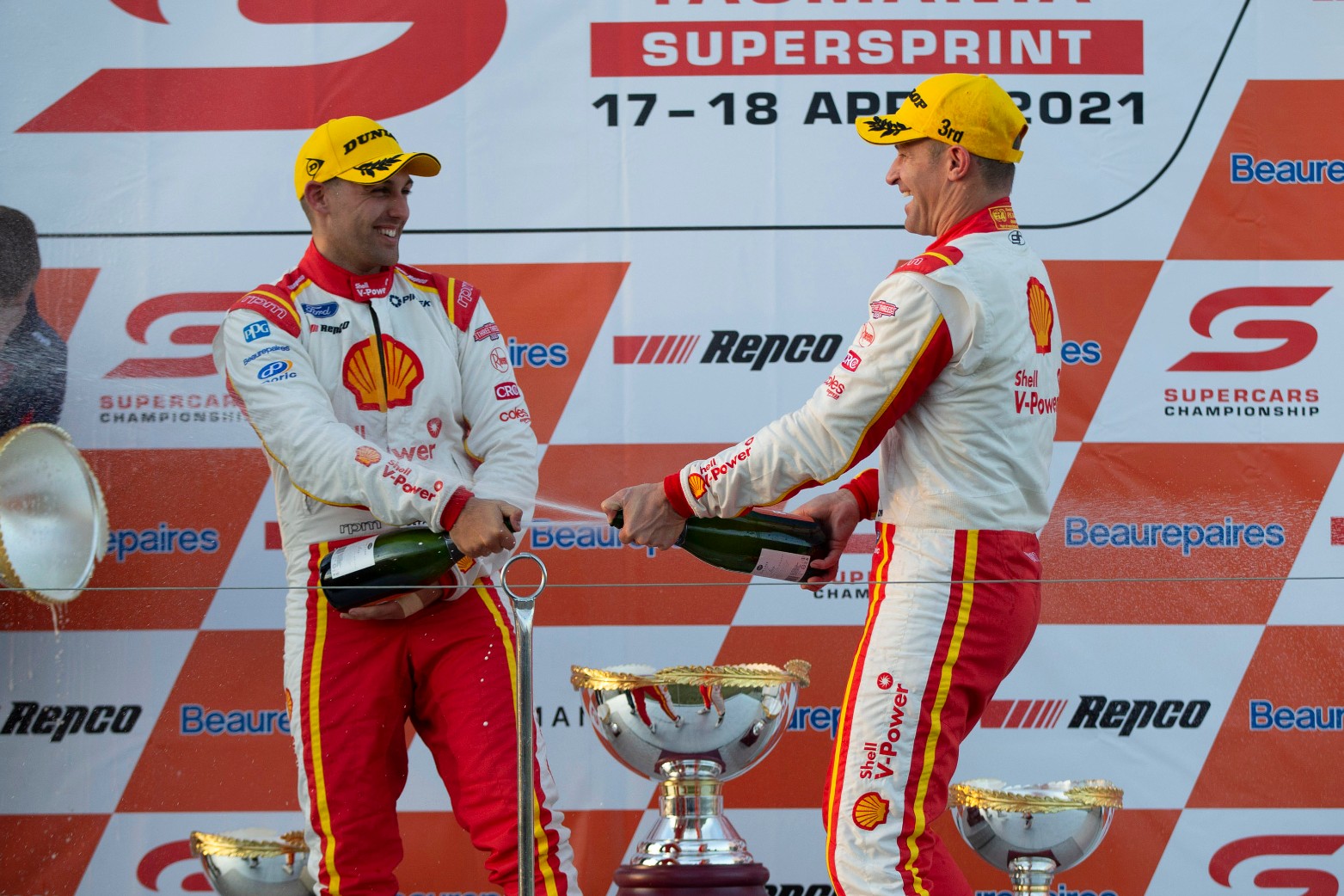 DJR duo turn the tide at Symmons Plains | Supercars