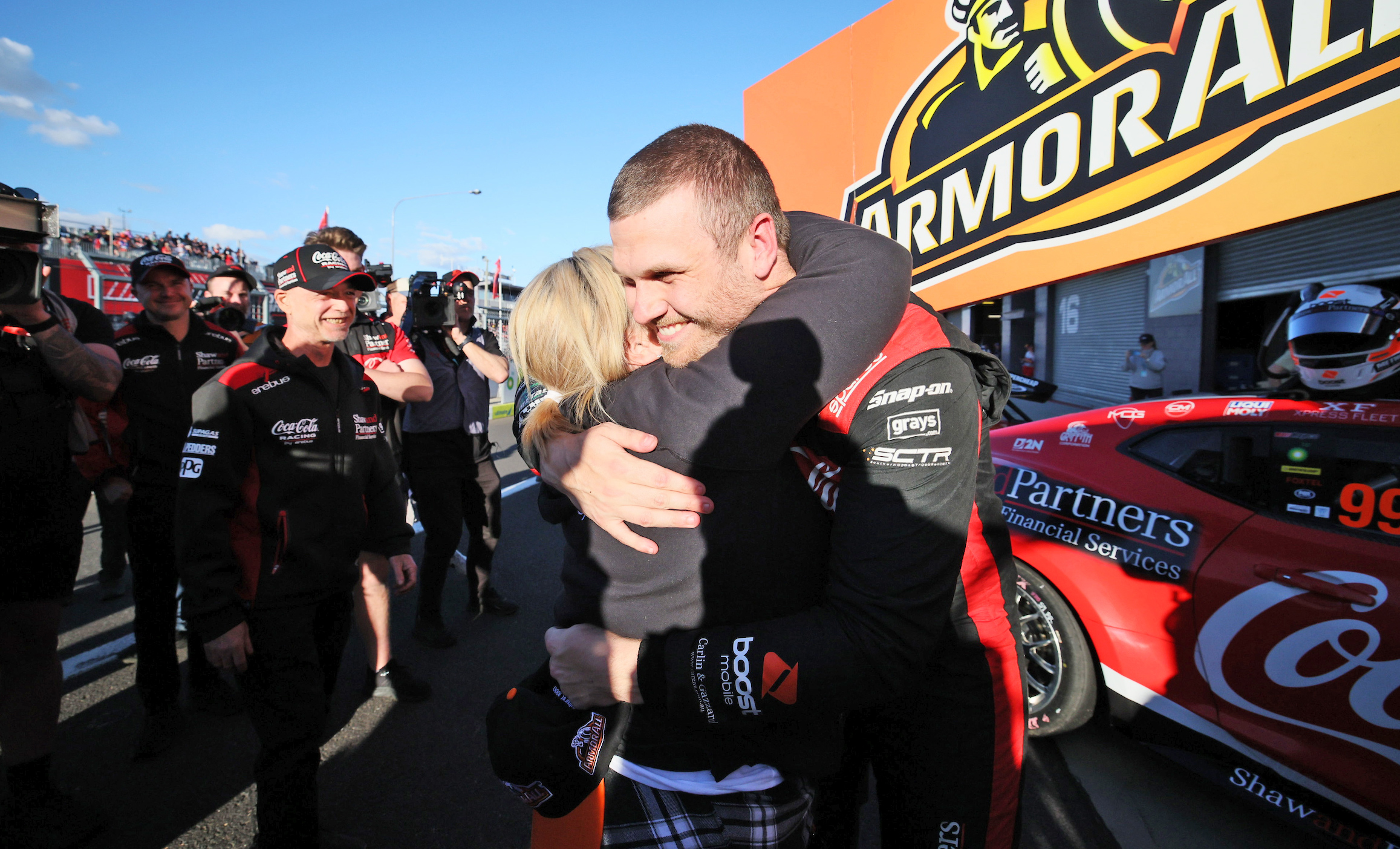 Kostecki powers to pole in Bathurst Shootout Supercars