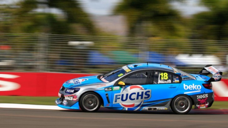Lee takes grip on top 10 | Supercars