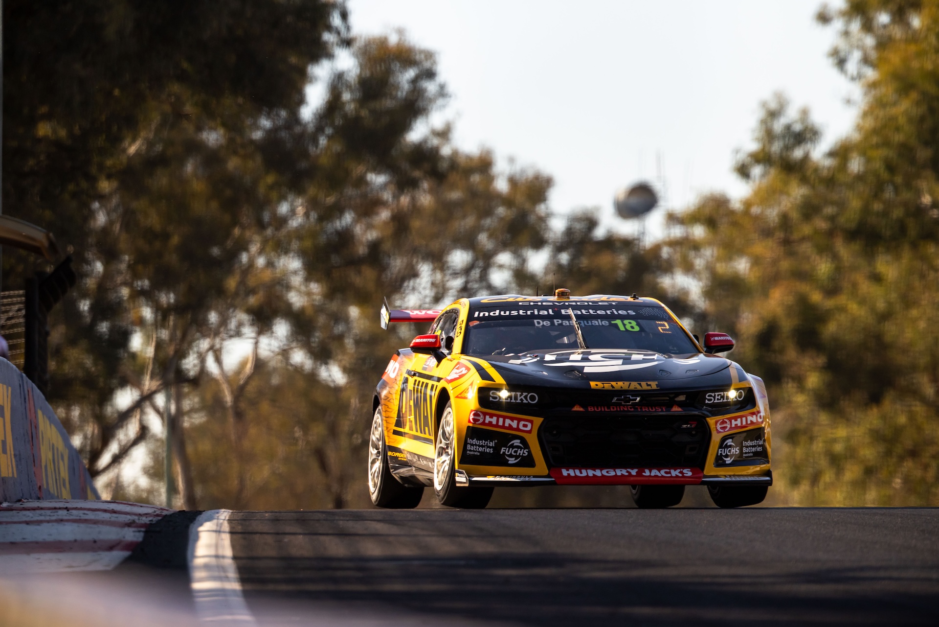 Team 18 reveals cause of Bathurst fuel shortage | Supercars