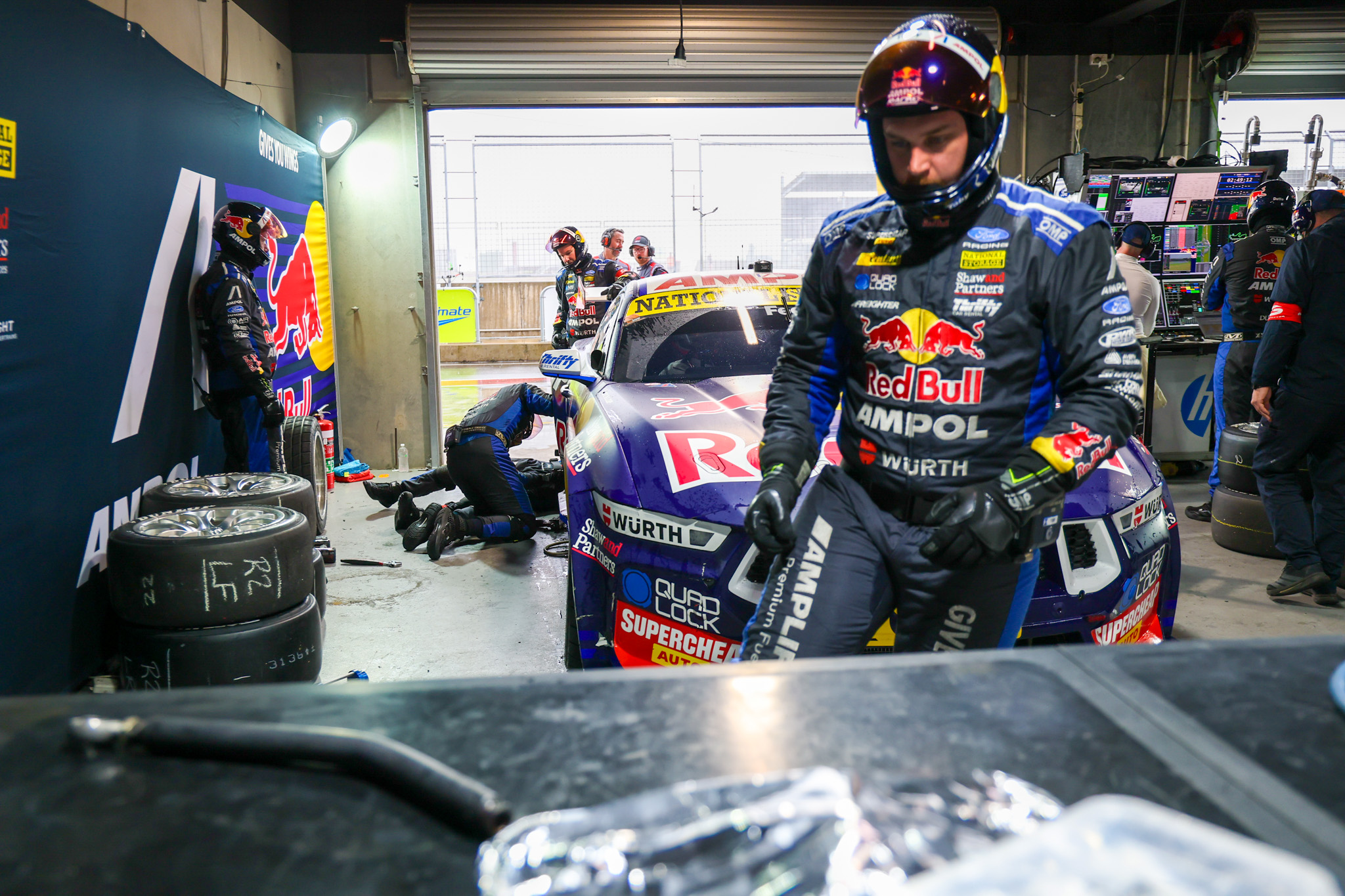 Supercars: Feeney and Percat Suffer Blow as Hazelwood Penalised - News Directory 3