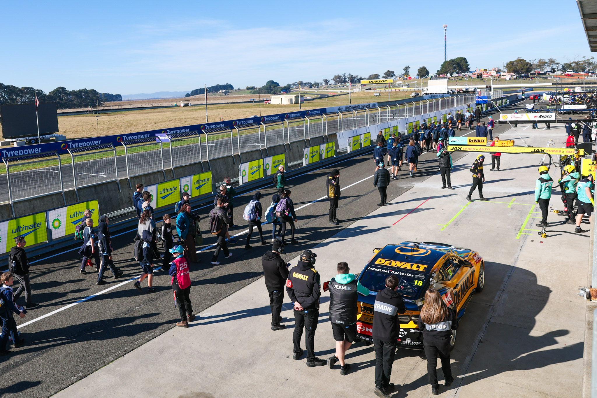 Upgraded Symmons Plains Raceway welcomes Supercars | Supercars