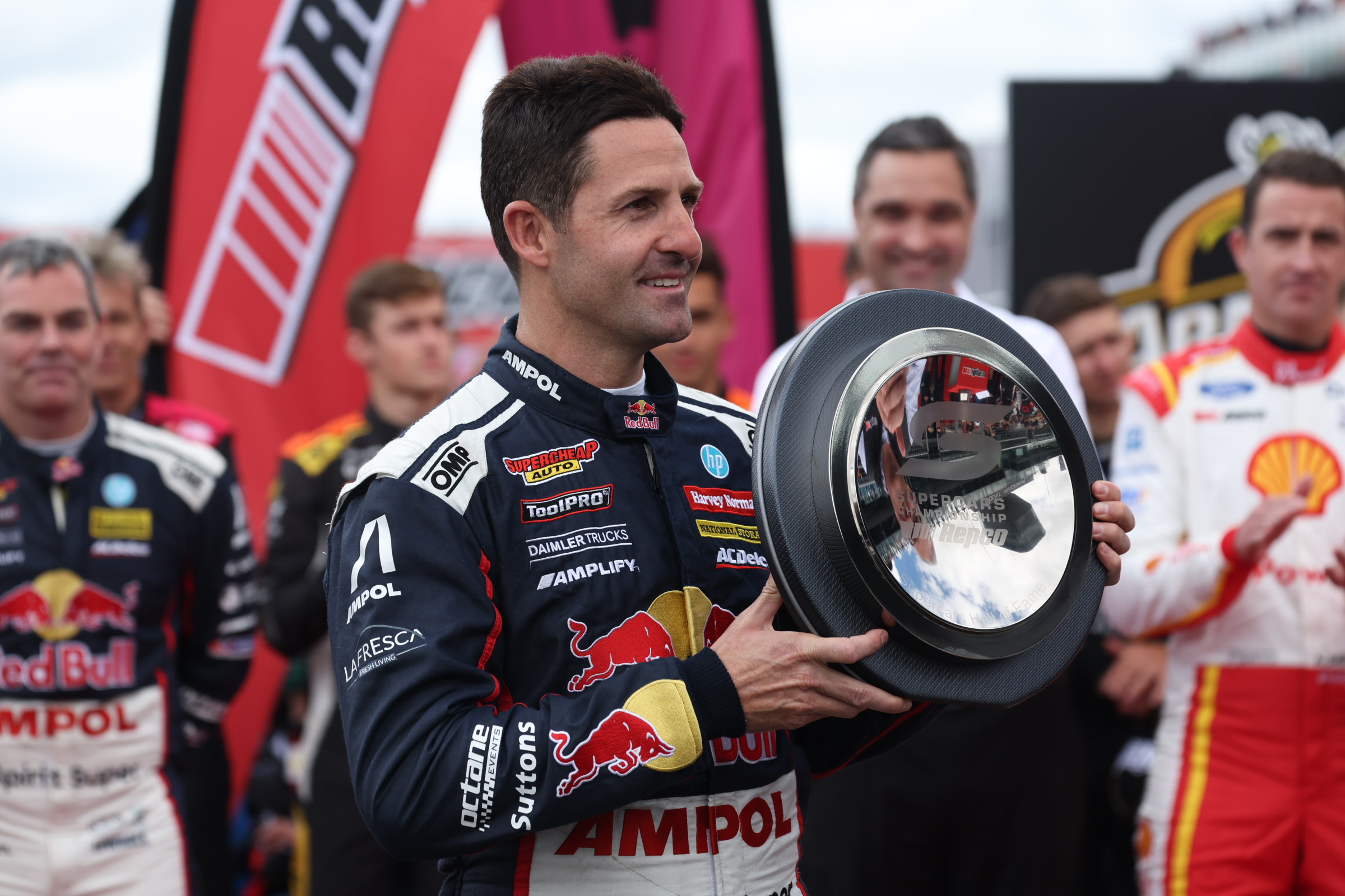 Retiring Whincup Inducted Into Supercars Hall Of Fame 