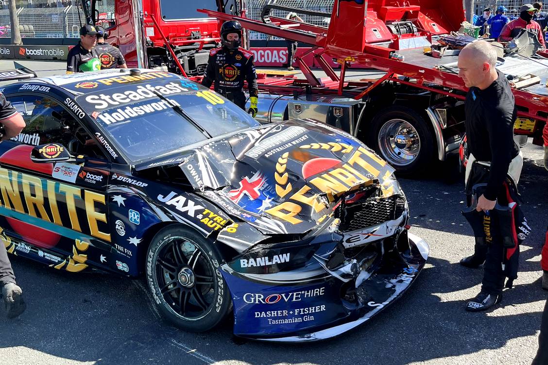 Holdsworth: DNF in final Gold Coast race 'sad end' | Supercars