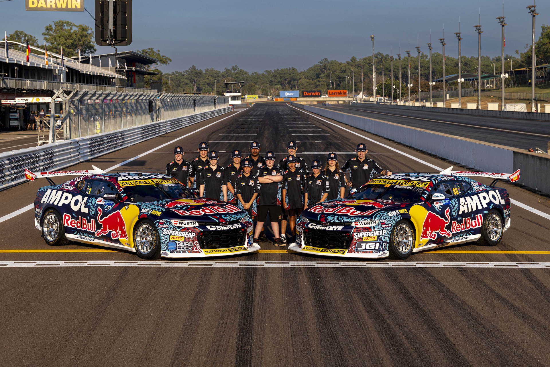 Triple Eight uncovers stunning Indigenous Round look | Supercars