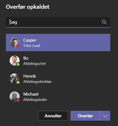 Viser hvor man overføre et opkald på Teams