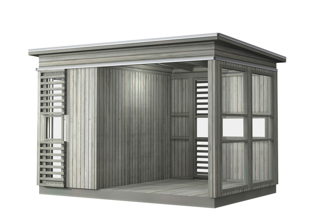 Lite grått, moderne hageskur av lyst tre med åpne spalter og åpent inngangsparti.