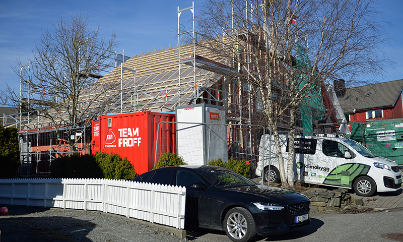 Første Svanemerkede Enebolig - Byggmakker