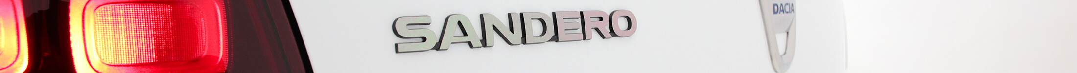 Dacia Sandero w abonamencie - baner - detal światła