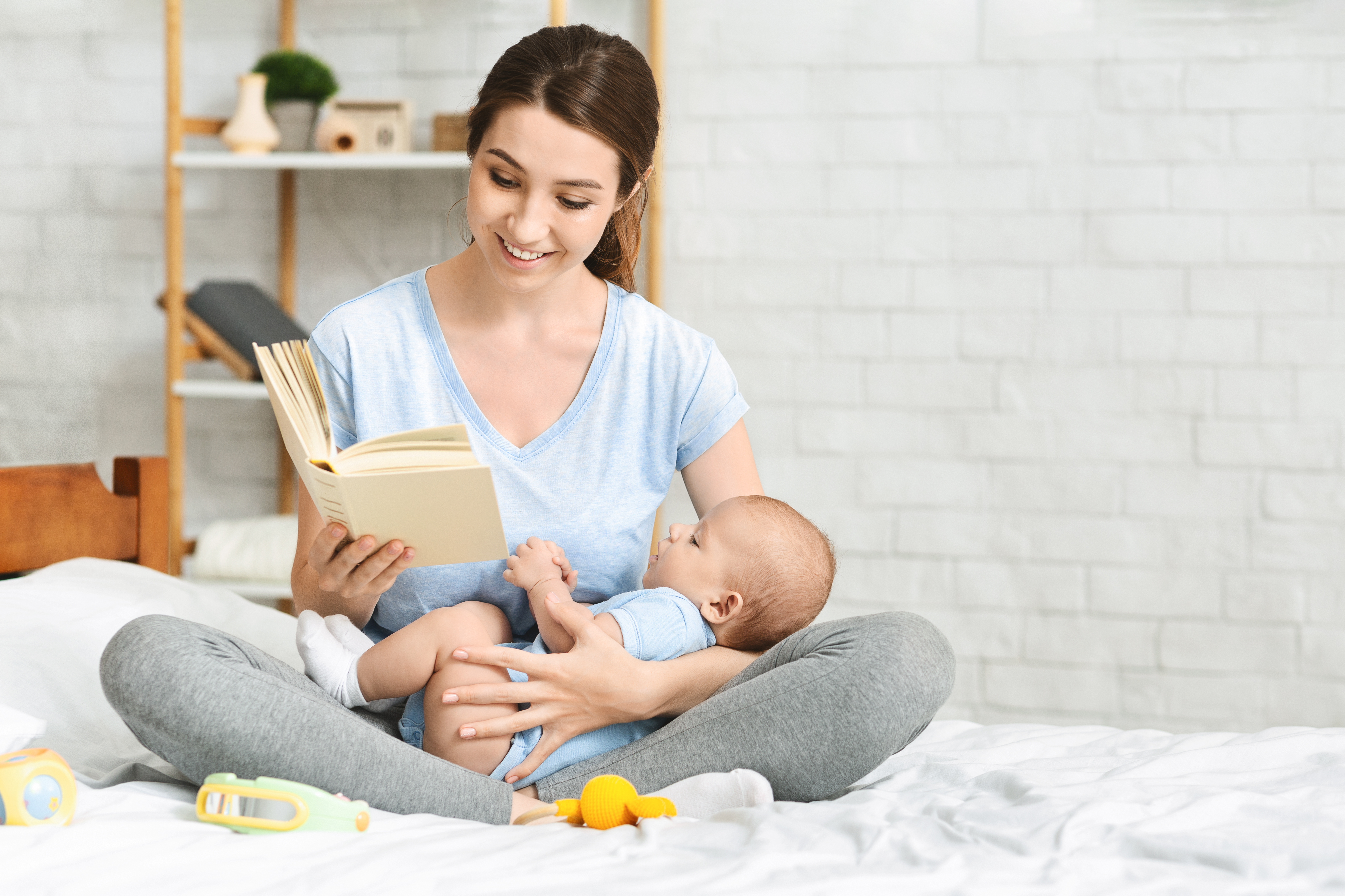 Books to read sales to unborn baby