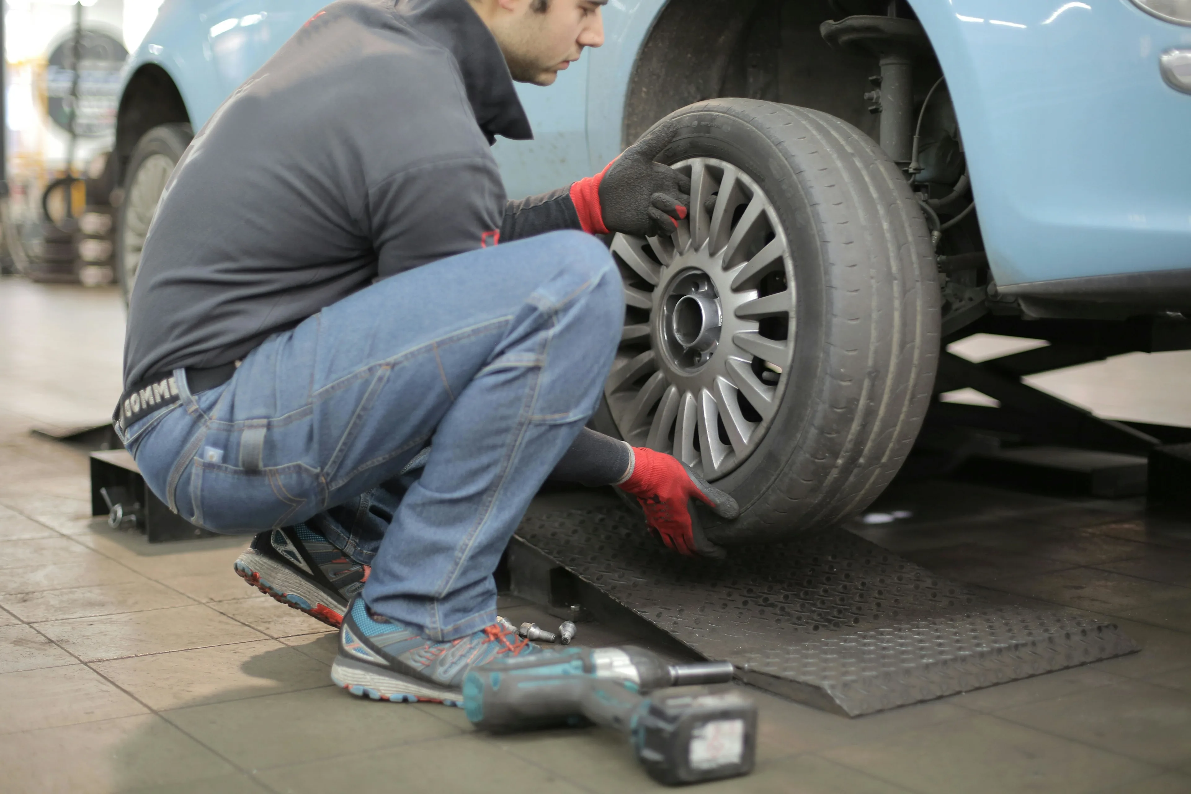 What Causes Tyre Wear: A Practical Guide to Understanding and Preventing It