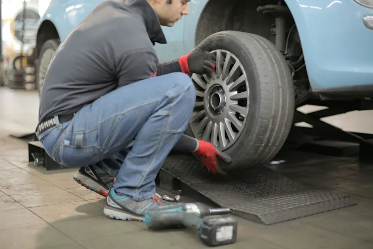 What Causes Tyre Wear: A Practical Guide to Understanding and Preventing It