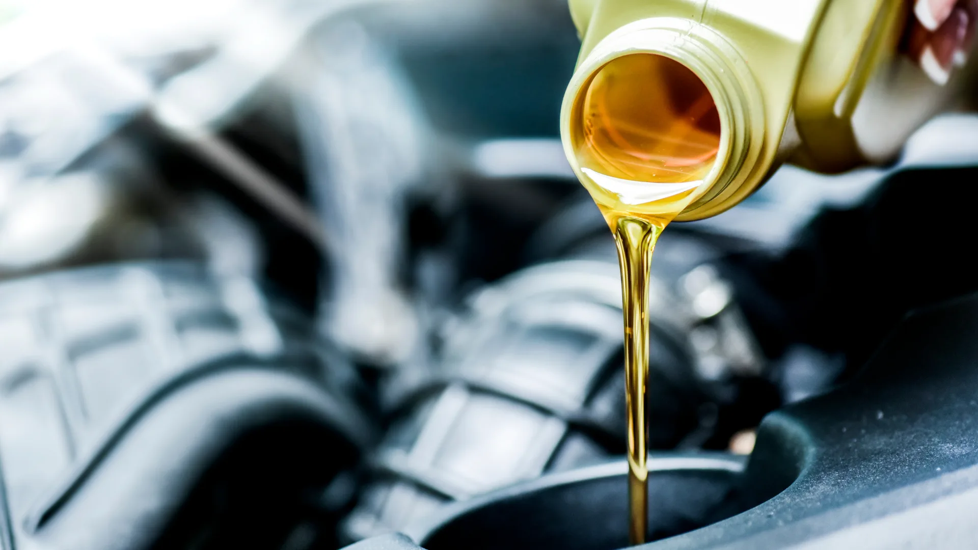 Choosing the Right Oil for Your Van: A Practical Guide