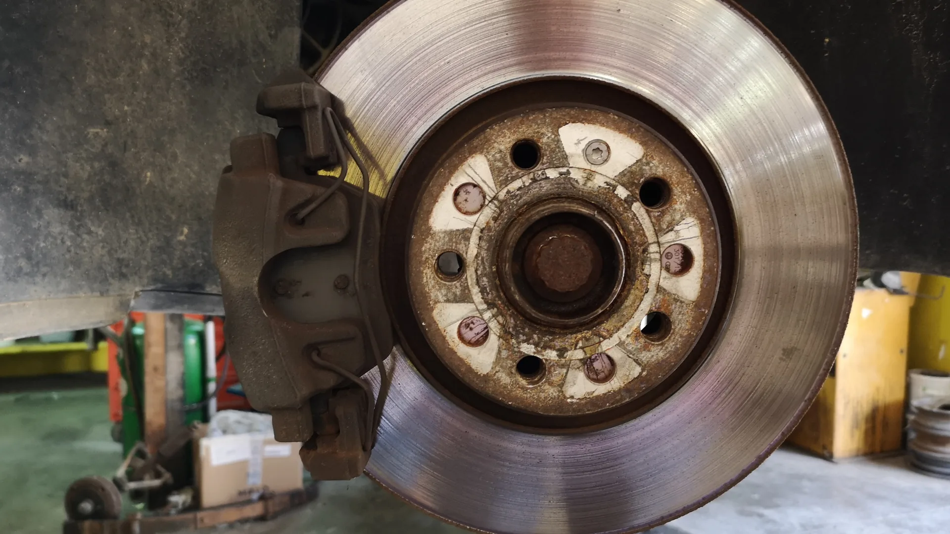 Understanding Your Car: A Simple Guide to Brake Pads and How Many You Really Need