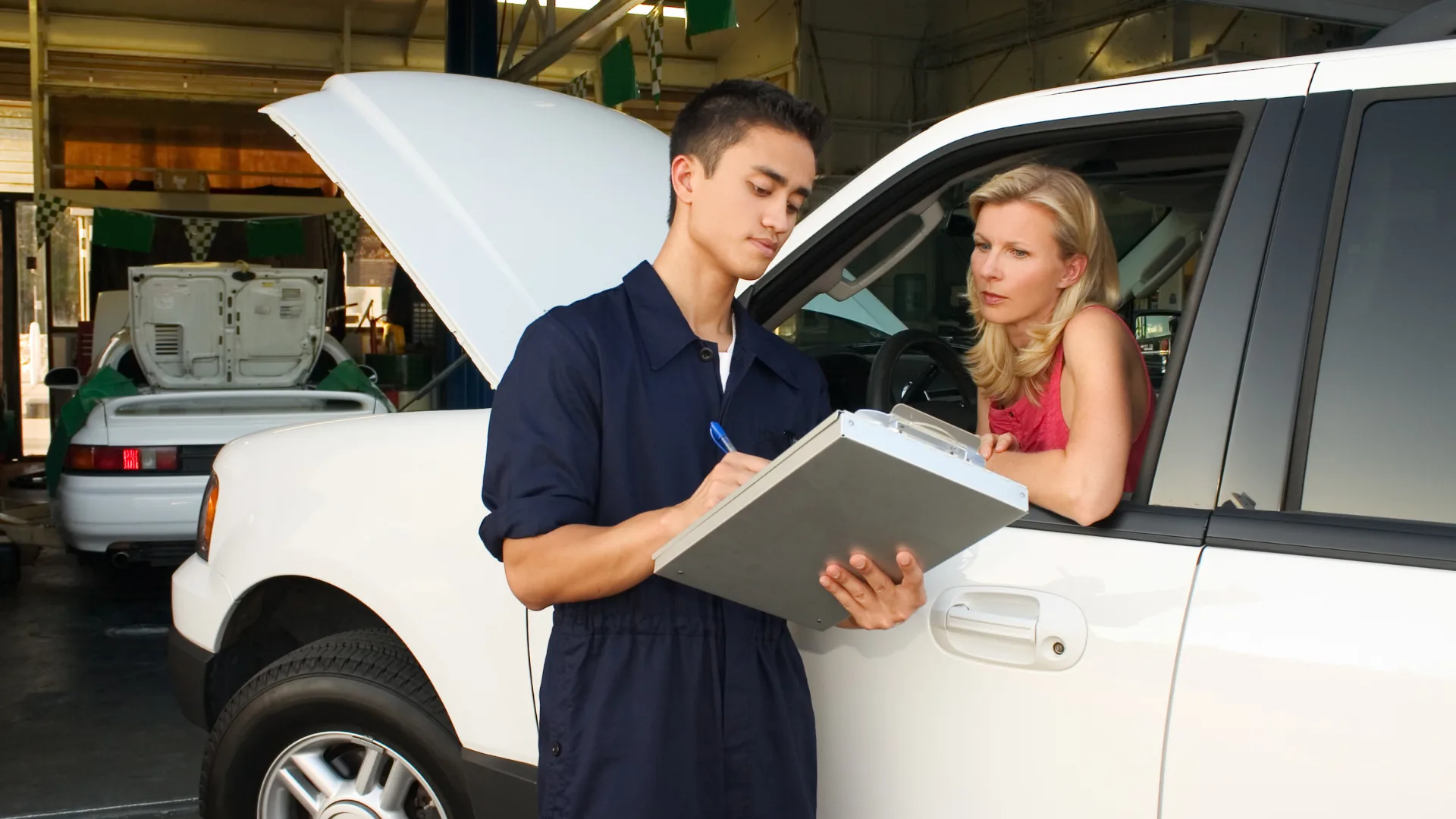 Fix Your Leaking Sunroof: A Simple Guide for Every Car Owner