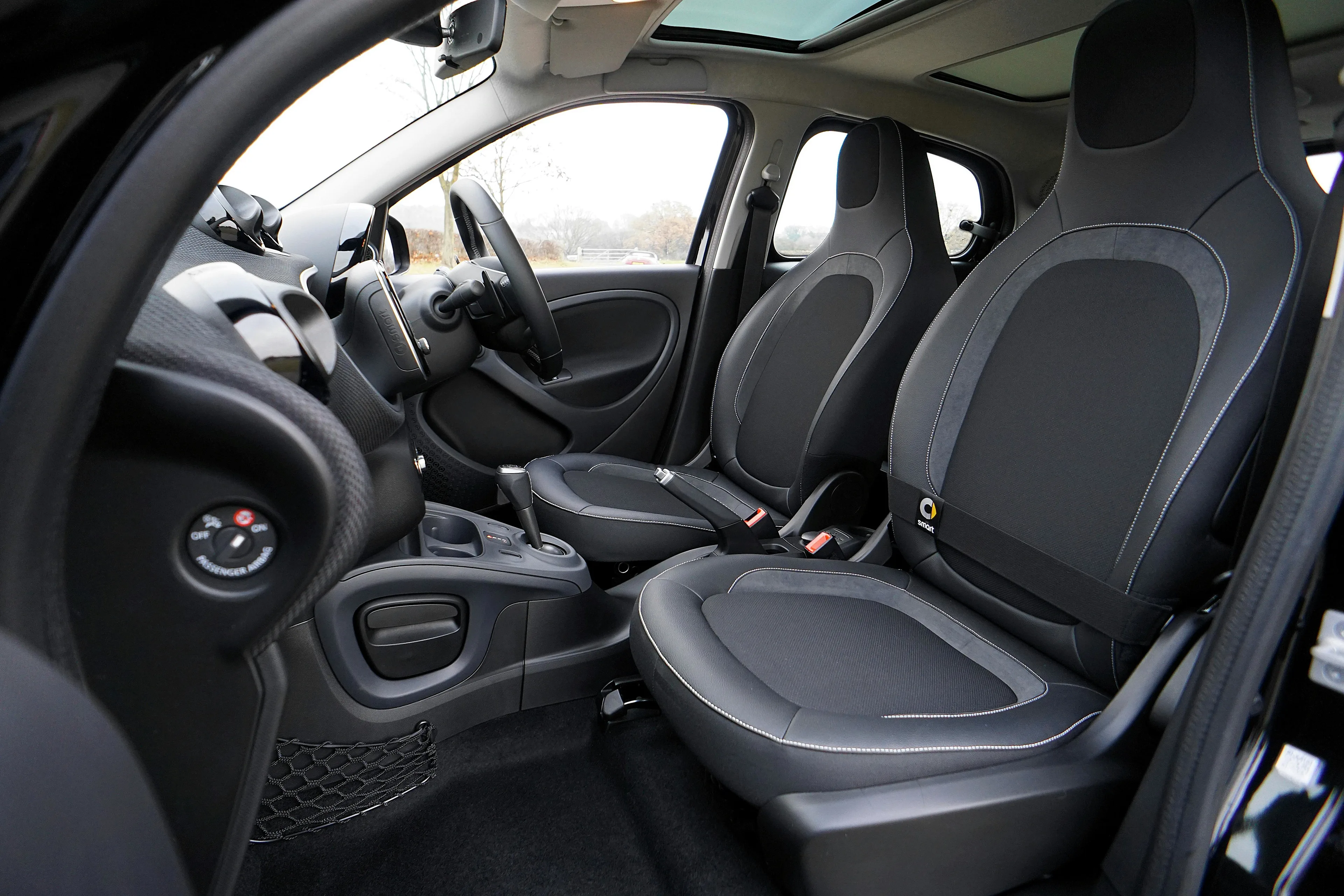 The Ultimate Guide to Cleaning and Maintaining Leather Car Seats