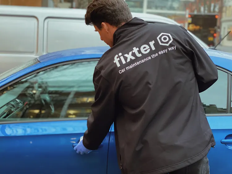 Fixter helping over 65 the delivery of essential goods