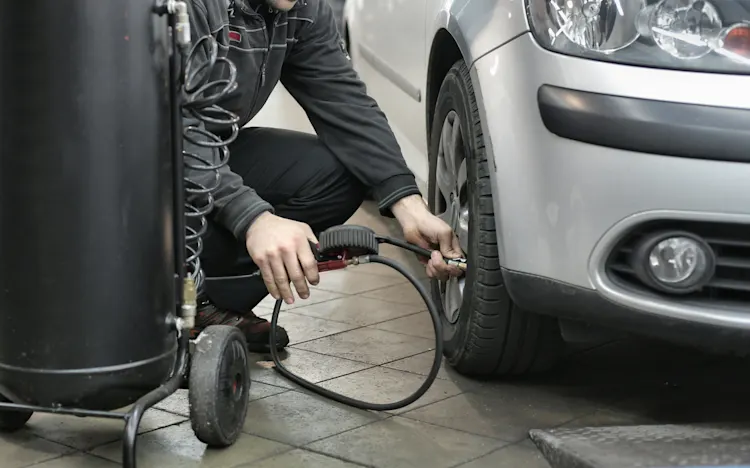 The Practical Guide to Checking Tyre Pressure: Ensure Your Safety on the Road