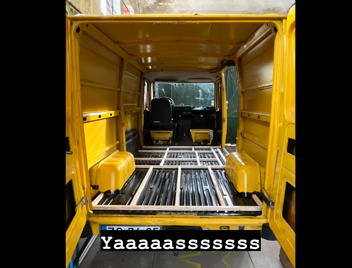 Beck Power van life