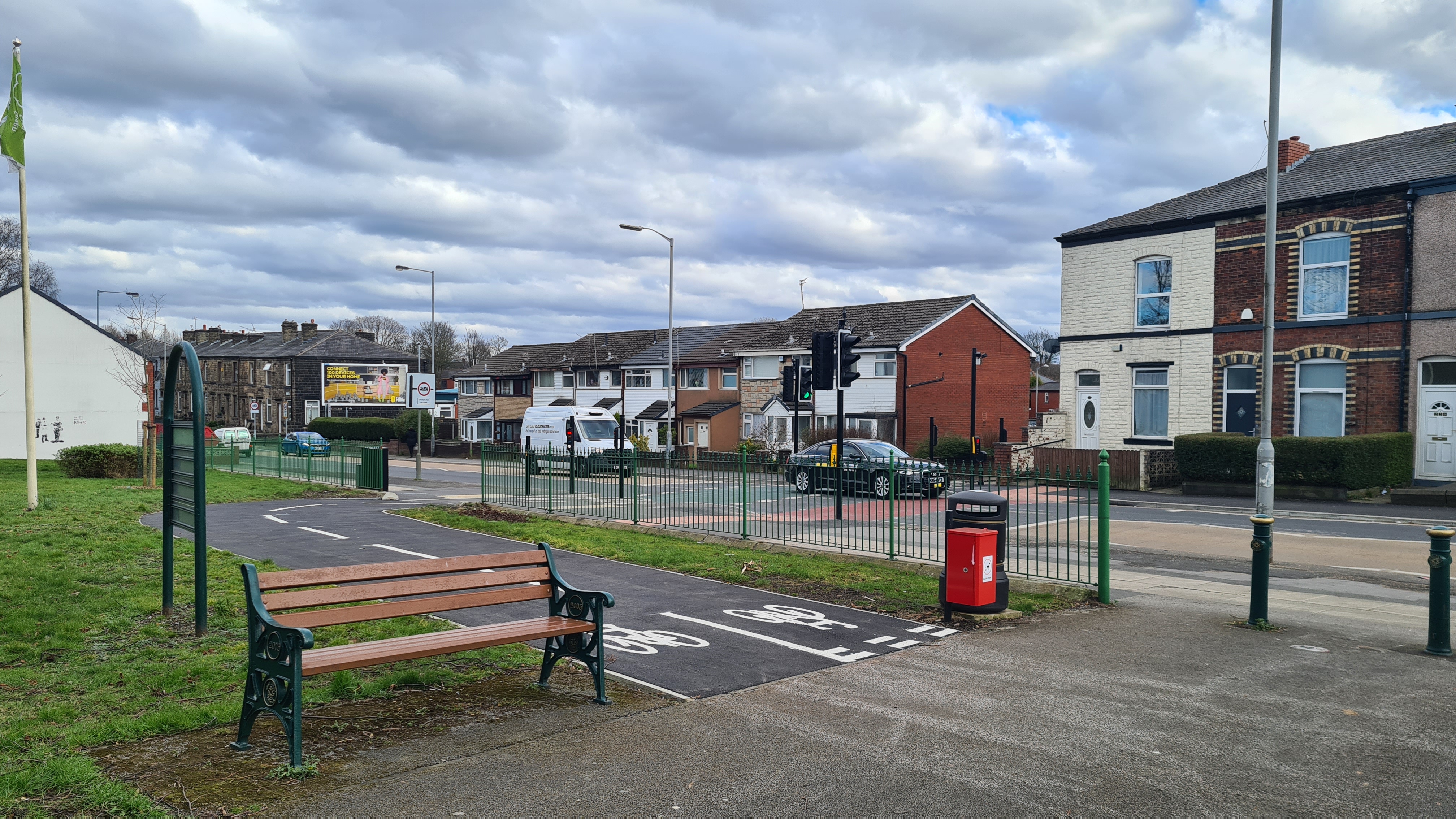 A new signalised crossing at the entrance of Hoyles Park