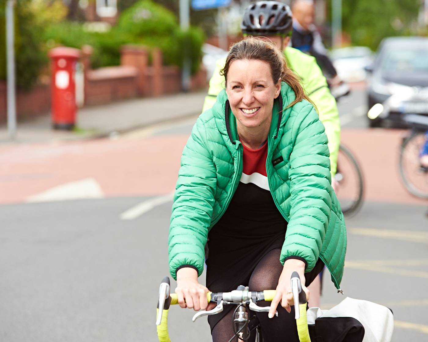 Cycling skills and bike maintenance courses | TfGM Bee Active