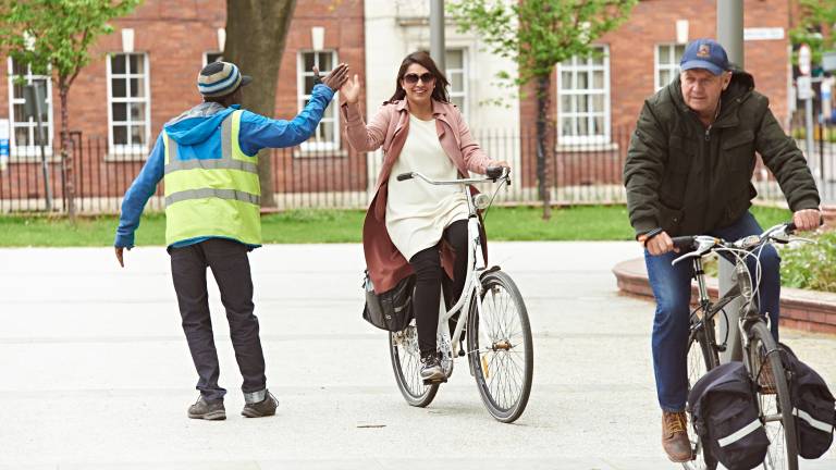 Cycling courses - people having fun getting back on a bike