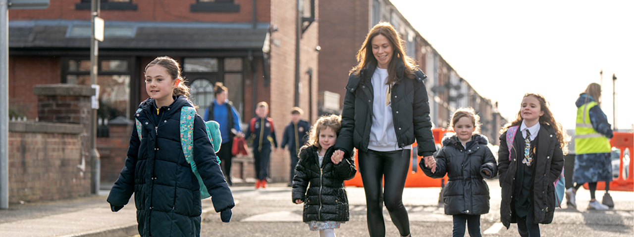 School Streets | TfGM Bee Active