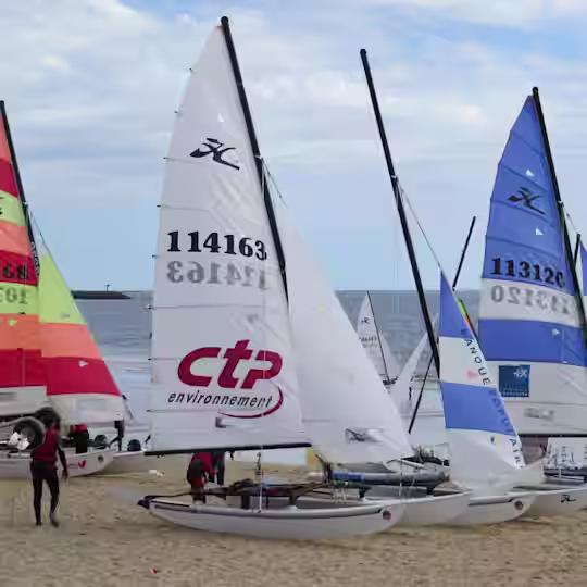 Hobie Cat 16