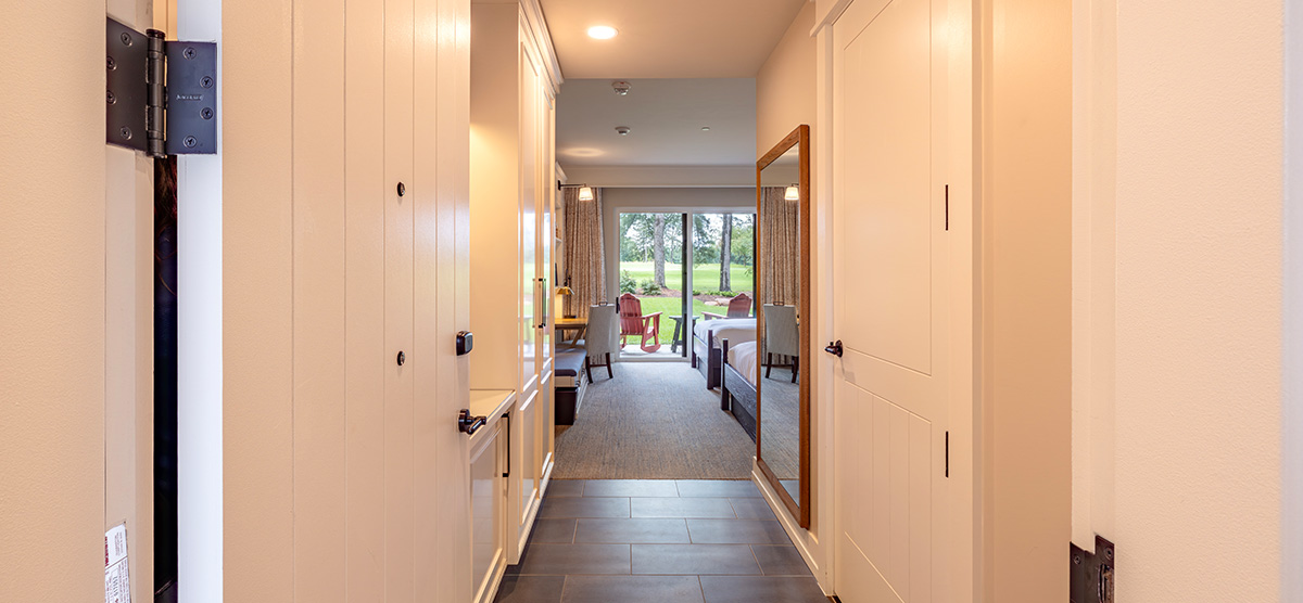 carousel-accessible-queen-terrace-2-1200x556 Hallway into accessible queen terrace room.