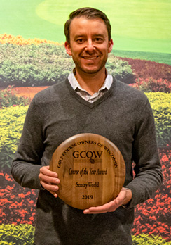 SentryWorld representative showing golf course award