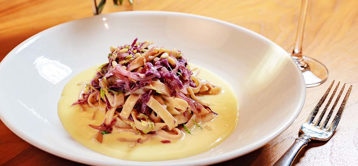 Braised red cabbage tagliatelle