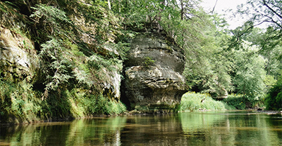 Rock outcropping over the Kickapoo River, Wisconsin