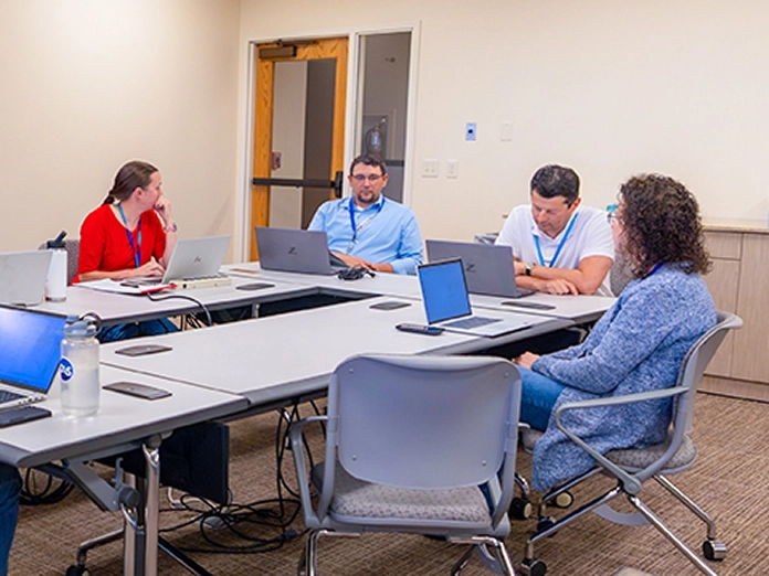 teams-data-analytics-SHO-696x522 Data analytics associates meeting at Sentry.