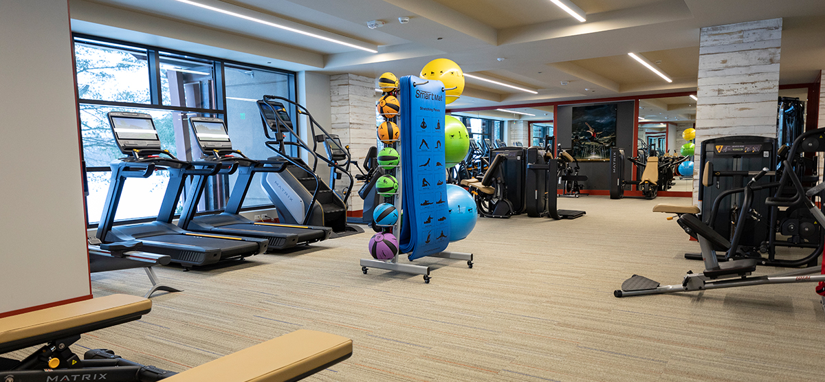 carousel-amenities-fitness-2-1200x556 The Inn fitness center exercise equipment.