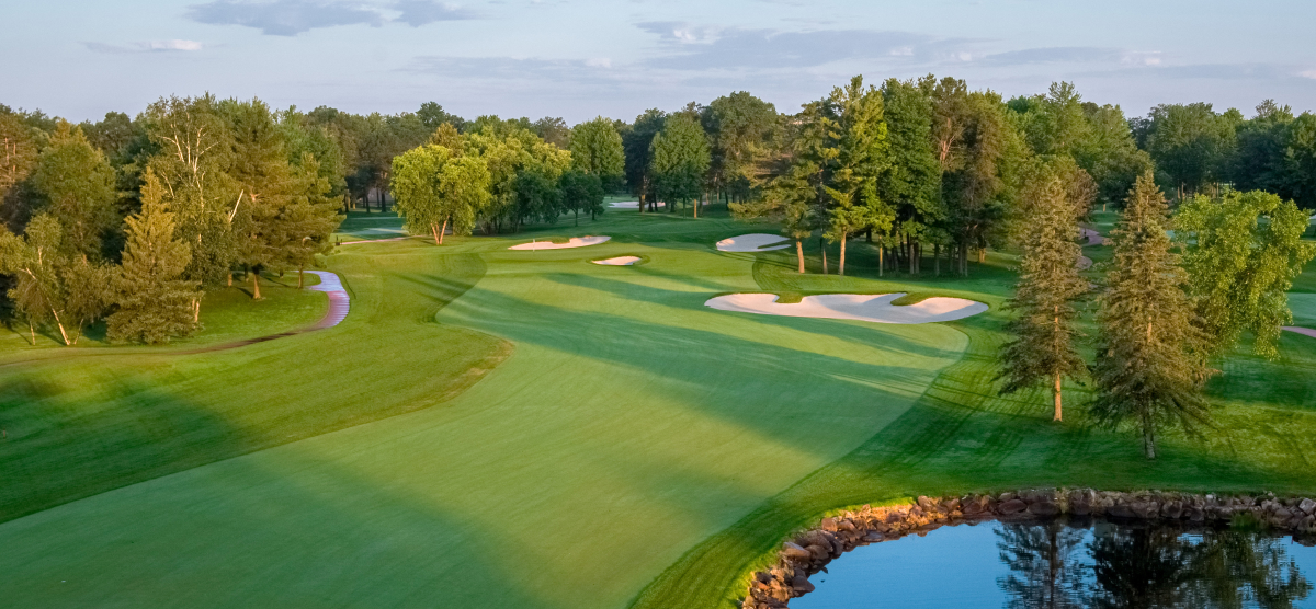 carousel-course-renovation-2-1200x556-04 Hole 14 fairway and green at SentryWorld.