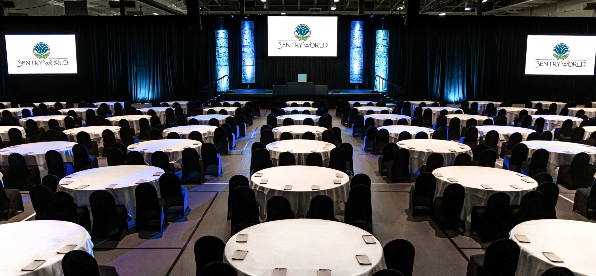 carousel-meeting-services-venues-2-1200x556-03 The Fieldhouse meeting space at SentryWorld.