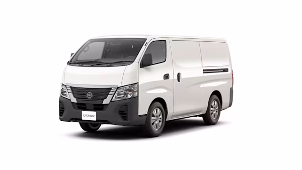 location-voiture-saint-martin-nissan-urvan