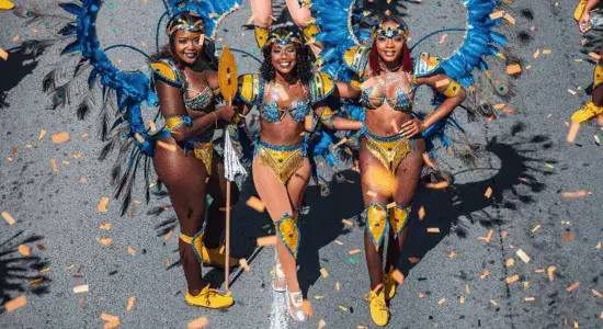 parade-carnaval-saint-martin-europcar