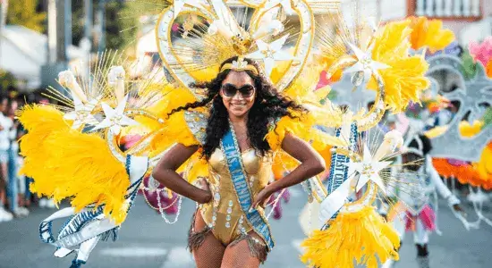 costume- saint europcar