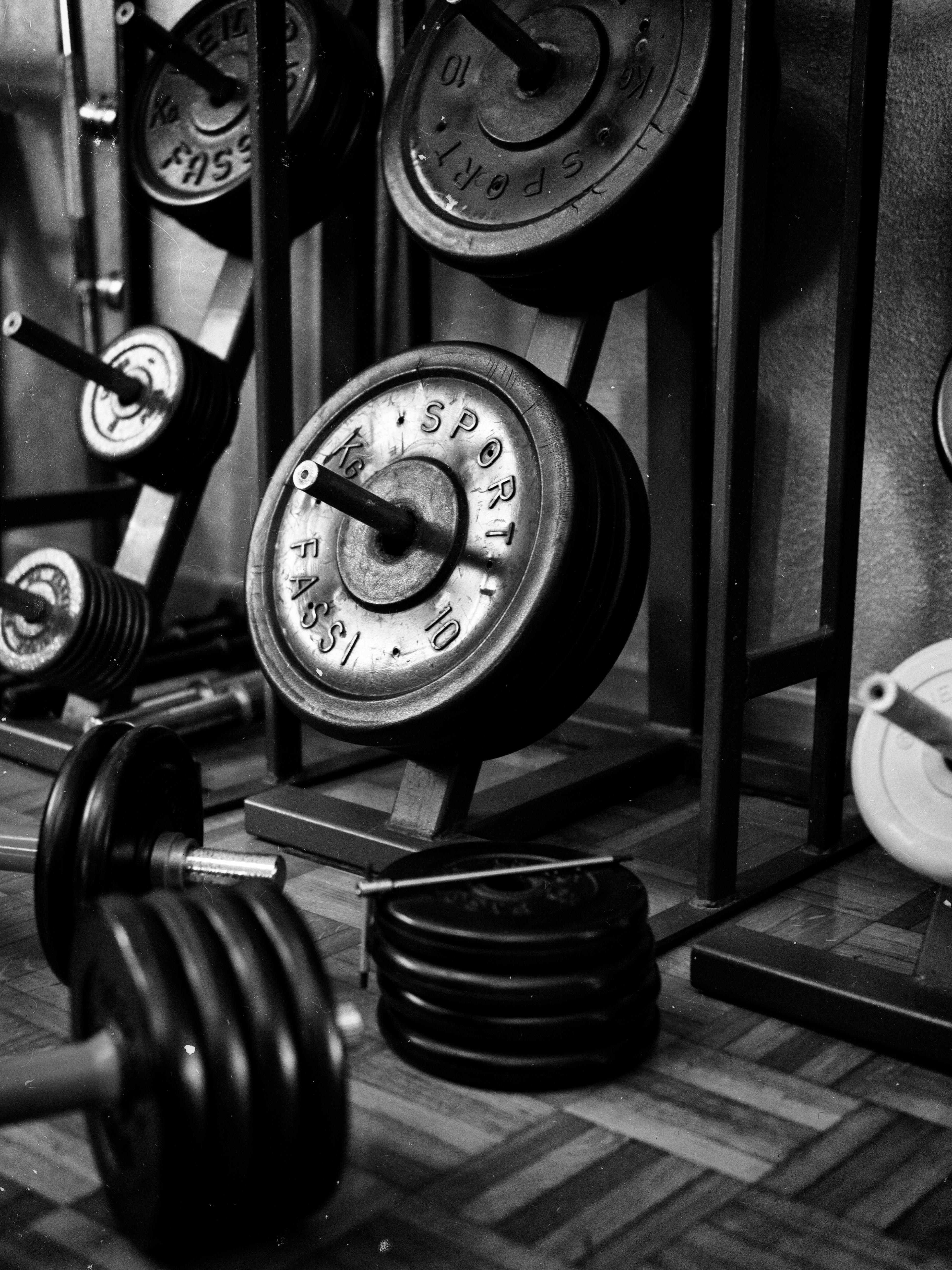 Comment Bien Nettoyer les Appareils de Musculation dans les Salles de Sport ?