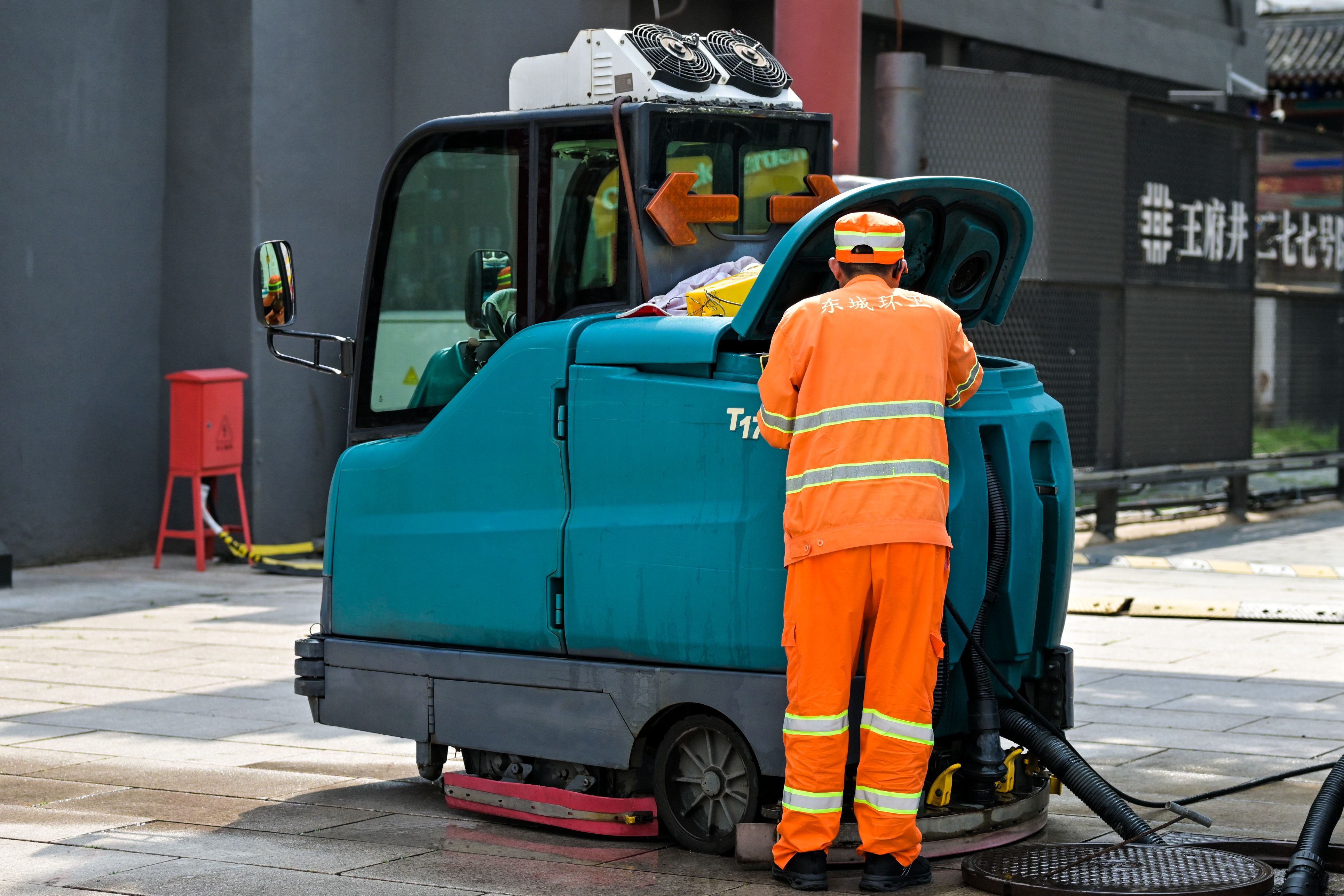 Lavage autoporté ou autotracté : pour nettoyer de grandes surfaces rapidement