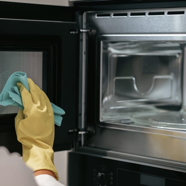 Comment nettoyer votre micro-onde