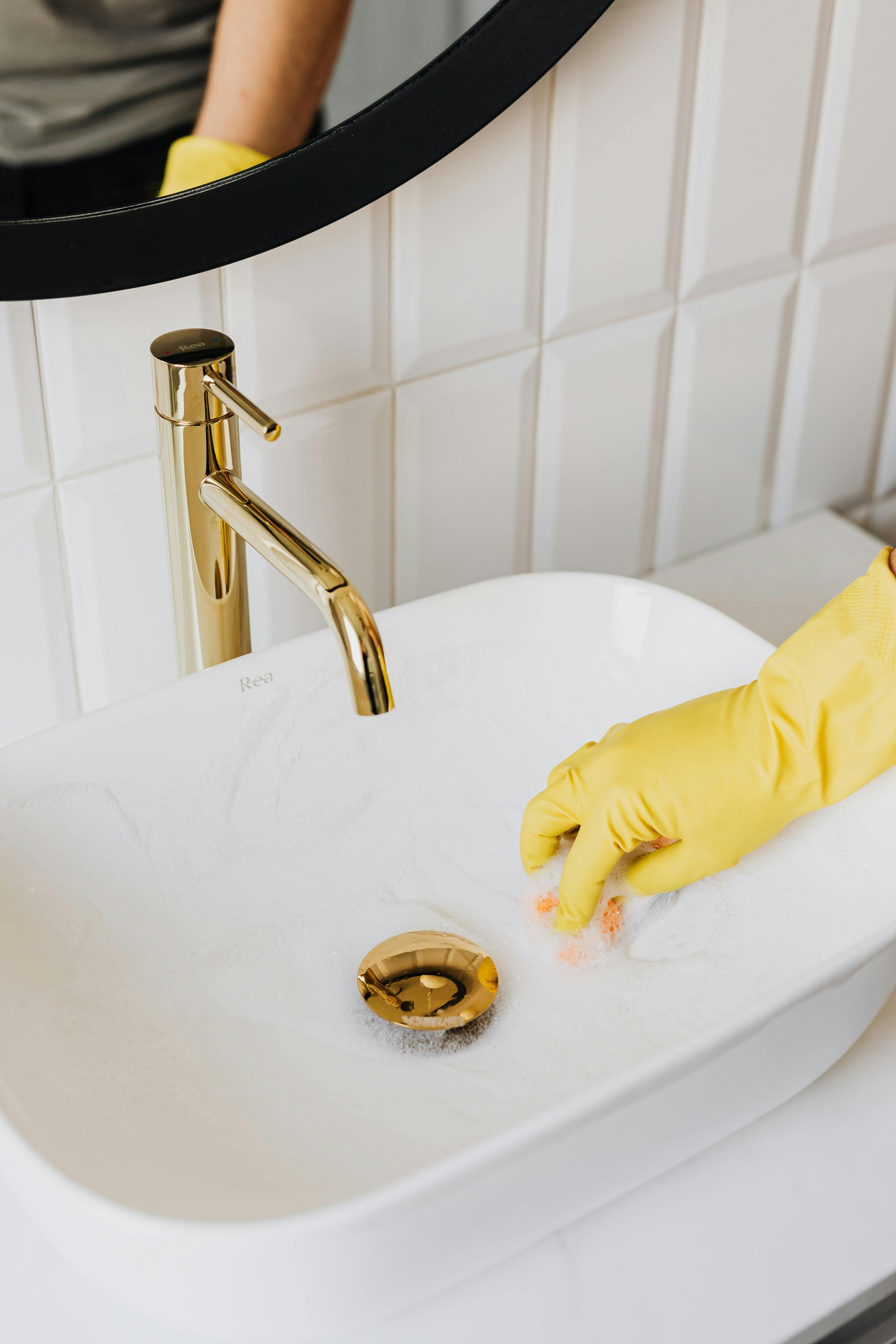 10 Nettoyants Sanitaires Incontournables pour une Hygiène Maximale