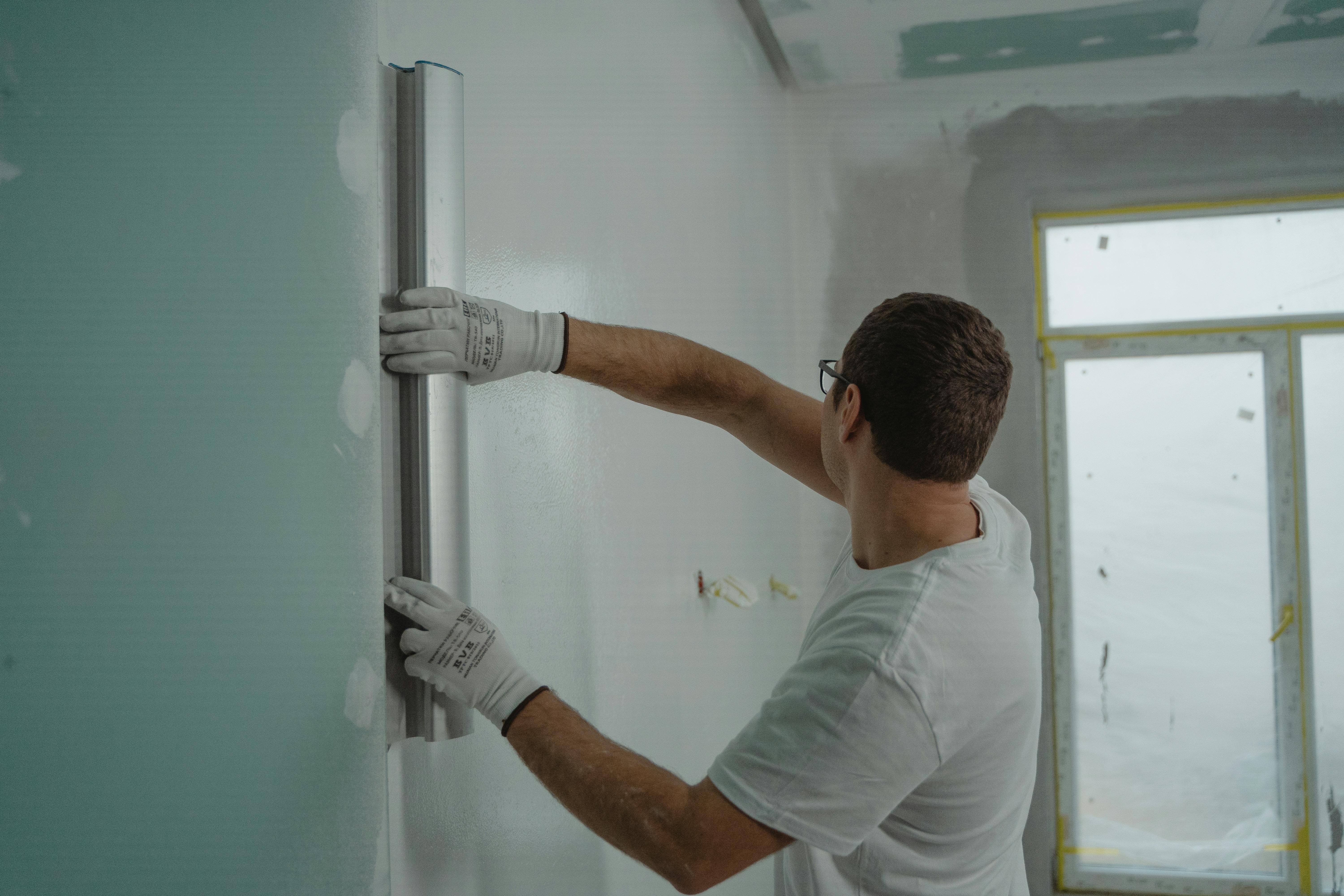 Quel produit pour lessiver un mur ? Les meilleures solutions pour un nettoyage parfait